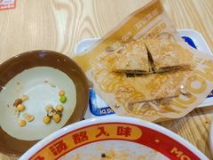 -魔都三兄弟酸辣粉·蘸卤炸串(虹桥万科店)