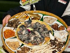 -土连锅·现熬养生汤锅(梁家巷店)