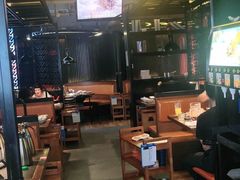 大堂-旺晖本帮骨头煲·深夜火锅(梅园路店)
