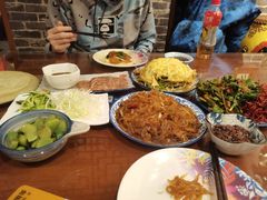三少酱肘子-娄三少·老北京春饼烤鸭家常菜(方庄店)
