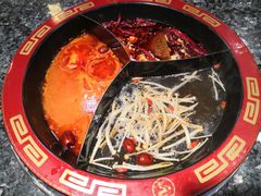 -蜀辣居鲜货老火锅(红牌楼店)