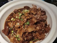 肉烧笋干锅-又见炊烟私房菜(敬亭路店)