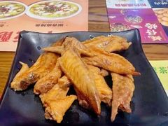 -何记花甲(海岸城旗舰店)