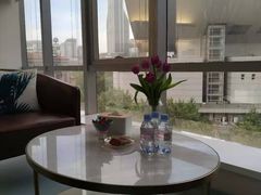 -上海静和门诊部