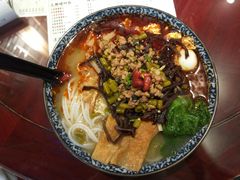 -螺世纪螺蛳粉·桂味小排档(裕德店)