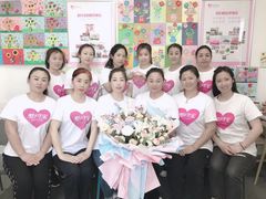 -爱月宝月嫂·育儿嫂(哈尔滨总店)