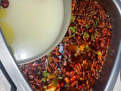 -味之绝美蛙鱼头火锅(松江万达店)