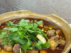 臭豆腐肥肠鸡煲-谢记上海大排档(长寿路店)