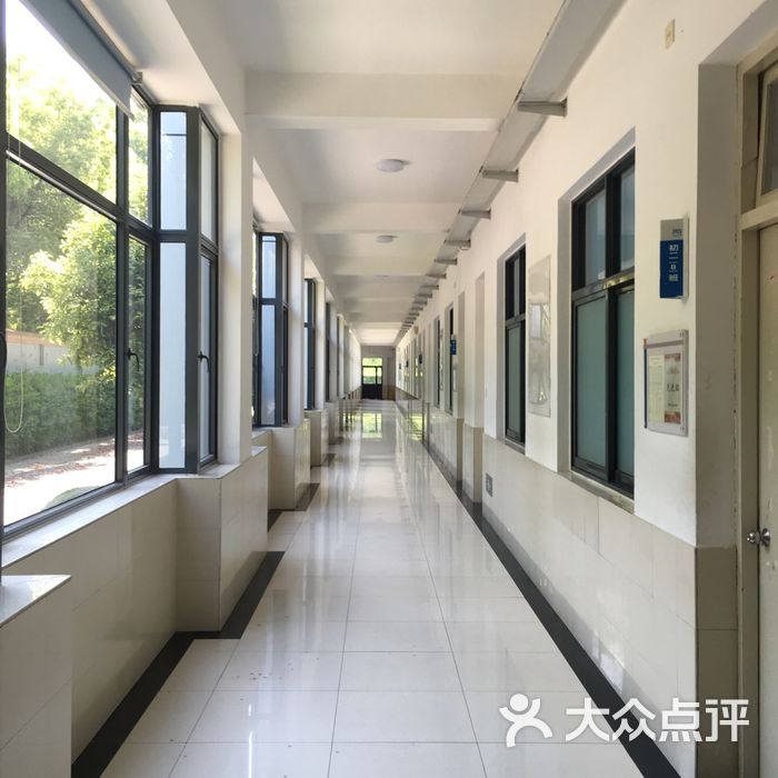 上宝中学教学楼图片-北京高中-大众点评网