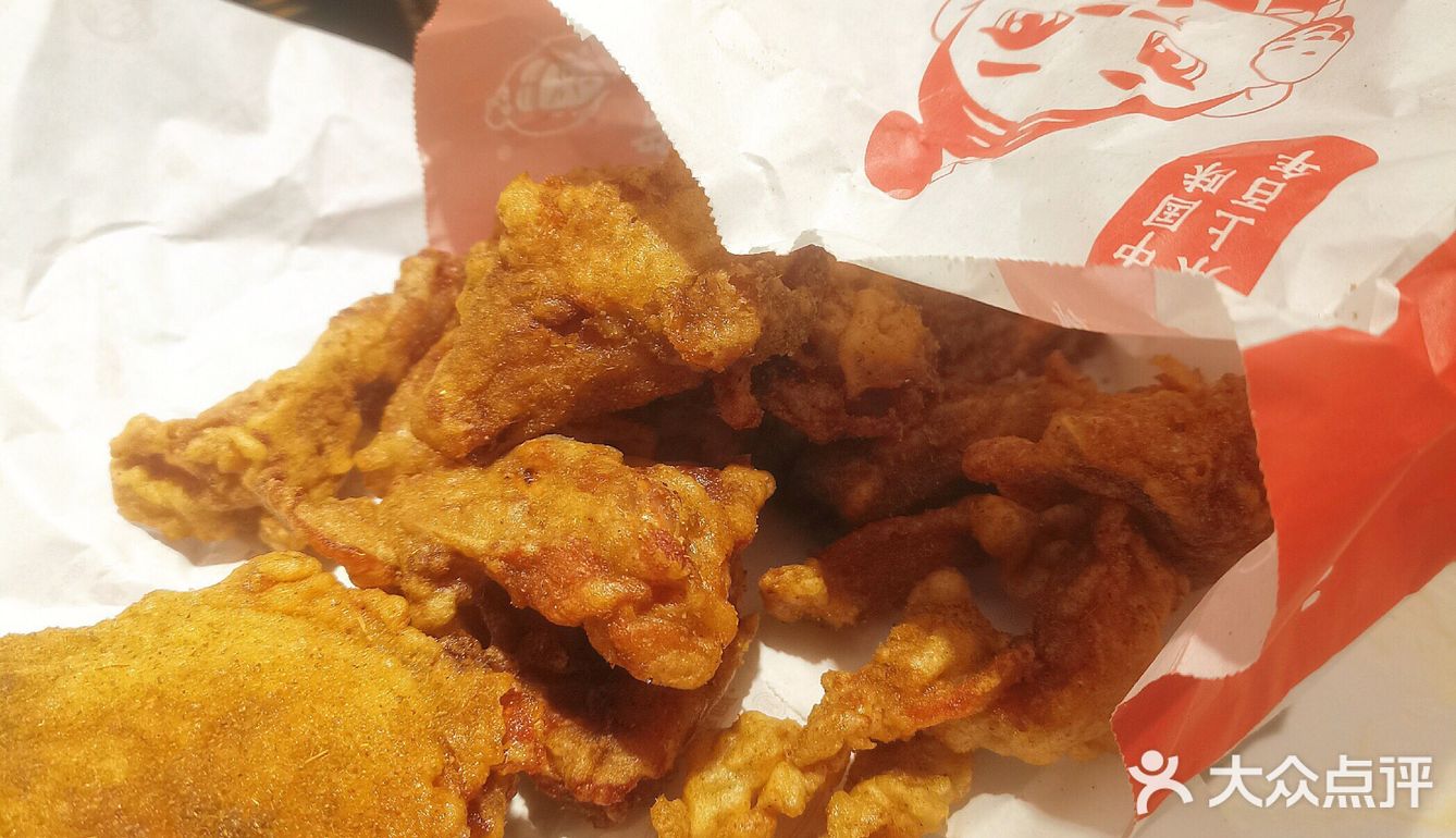 性价比之王！这家店的炸鸡腿让人欲罢不能！！