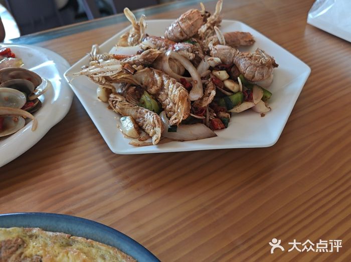 三姐妹·海鲜大排档图片