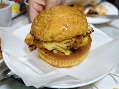 猪扒芝士菠萝包-颓记茶餐厅(美景总店)