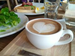 -Common Table · Brunch & Coffee