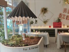 -春树下·树屋花房西餐厅(罍街AS1980店)