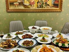 -金沙滩海鲜餐厅·海肠捞饭·手工水饺·无预制菜(梅江龙水园店)