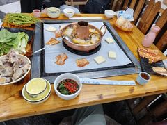 -香香腊排骨.野生菌火塘总店(束河店)