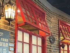 -东口码头·烧鸽子·鱼头泡饼·地方菜(金鹰悦城店)