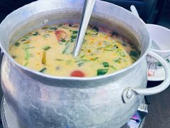 -大头虾越式风味餐厅(光明广场店)