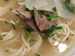 牛肉拉面-西部马华清真兰州牛肉面·烧烤夜市(关东店)