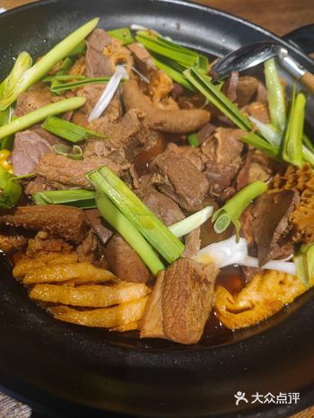 218元一锅,满满的肉感觉很划算啊