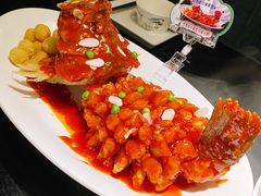 -吴越荣记苏州菜·松鼠桂鱼100%活鱼现做(月光码头店)