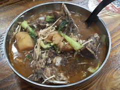 泡菜土豆脊骨汤-优壹佳·延边朝鲜族料理(中山北路店)