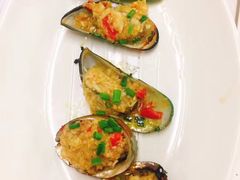 -覃记海鲜美食餐厅