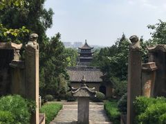 -梅村泰伯庙