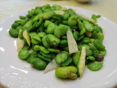 笋尖烧蚕豆-奥华餐厅·老张记(台基厂店)