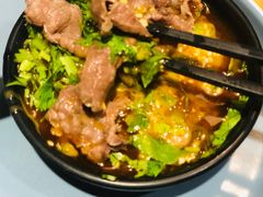 -左庭右院鲜牛肉火锅(金山万达店)
