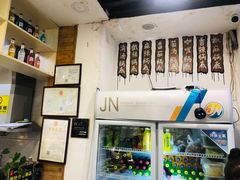 -百品聚旋转火锅(万德庄店)