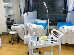 -蕾特恩专业祛痘