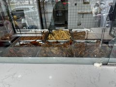 -震九州熟食(凯旋路店)