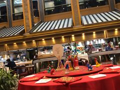 -舜耕山庄四时万和自助餐厅