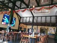 大堂-普兰达德国餐厅·德式脆皮烤猪肘·自酿啤酒(观唐店)