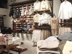 -ONE MOMENT(北京朝外店)