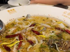 -渔语鱼酸菜鱼新川菜(来福士店)
