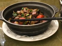 -东豪园林海鲜酒家(南港路辅路店)