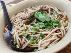-李先生牛肉面大王(上海站南广场店)