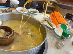 -朴小妹人参鸡汤火锅(长白山万达店)