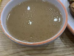 -瑞霖·隆江猪脚饭