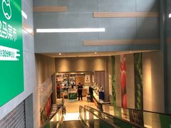 -盒马鲜生(红莲店)