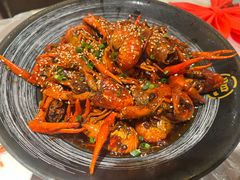 -肥肥虾庄·金牌油焖大虾(汉口城市广场店)