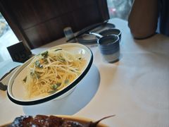 -八府香鸭·啫啫煲(华山路店)