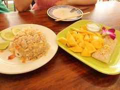 -Dang restaurant (patong phuket)