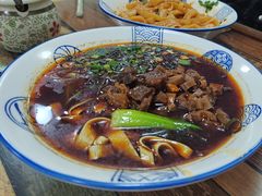 -彭家牛肉块扯面