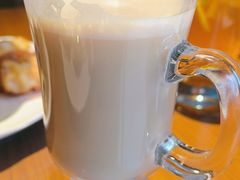 -广州中心皇冠假日酒店·汇点大堂吧