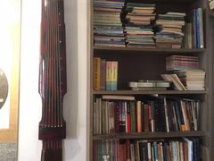 -邊城書店