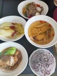 -玥奢国际母婴护理中心(滨江宝龙店)