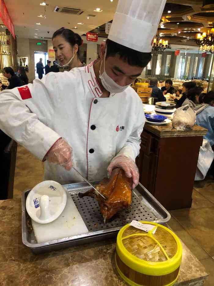 大鸭梨烤鸭店(良乡店)-"去找同学玩时候同学请吃的 真心觉得不适.